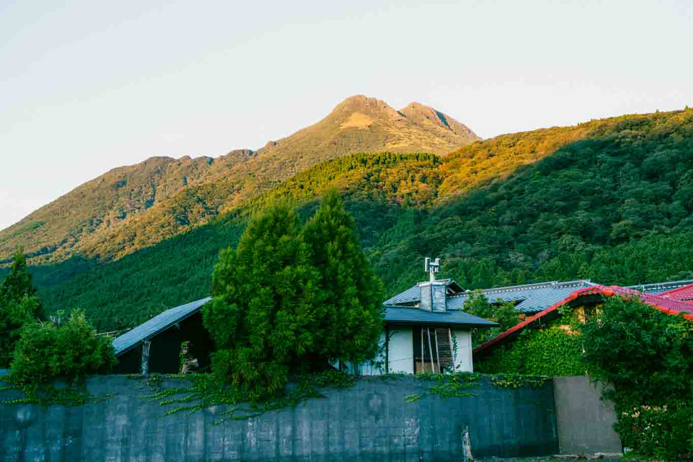 湯布院から眺めた由布岳